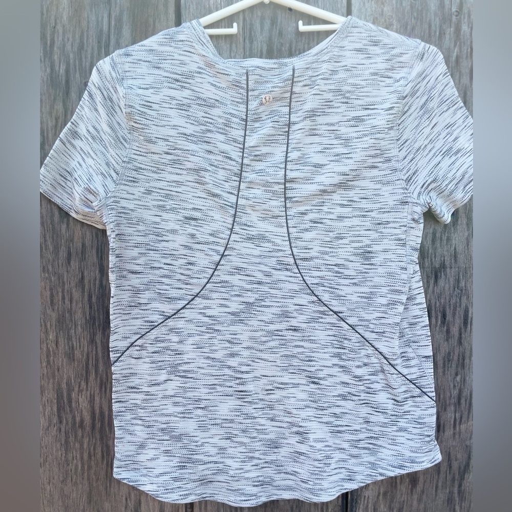 Lululemon athletic tee.
